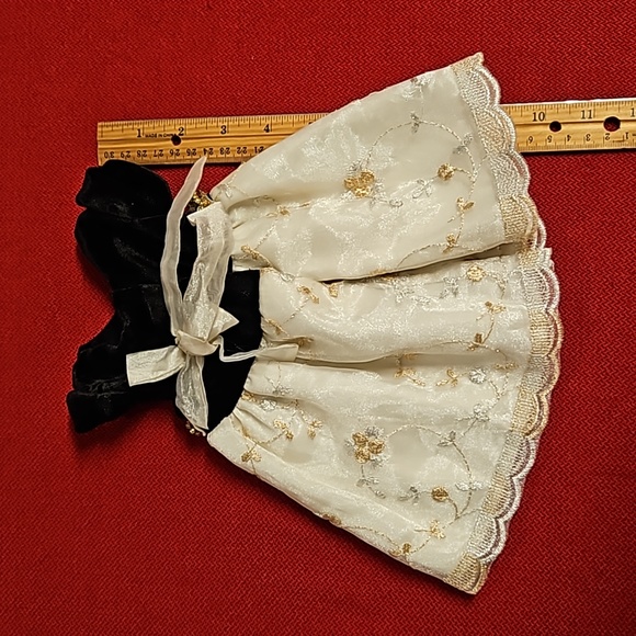 2 pc. American Girls matching dress for child and doll EUC - Picture 14 of 15